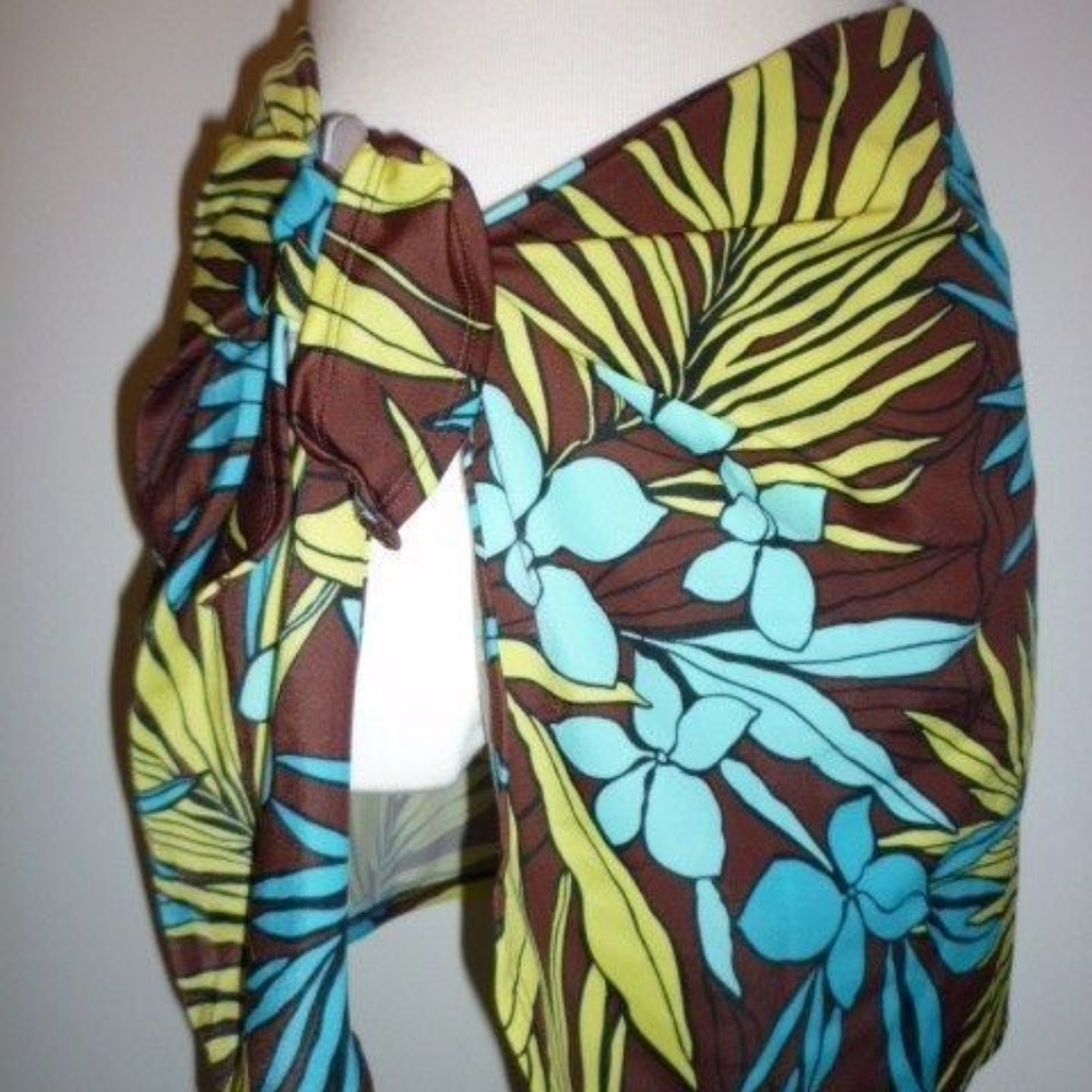 Victoria's Secret Bathing Suit Beach/Pool Cover Up